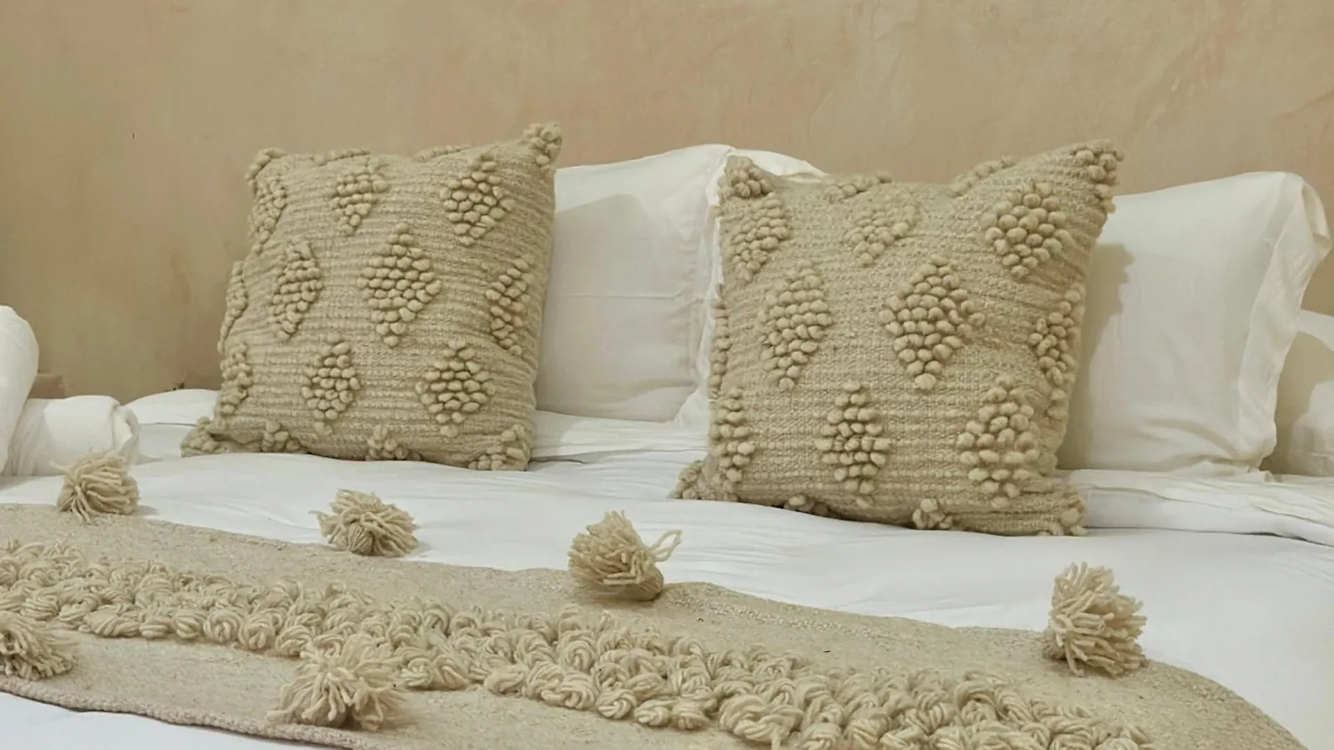 Holbox Midtown Suites Apartment
