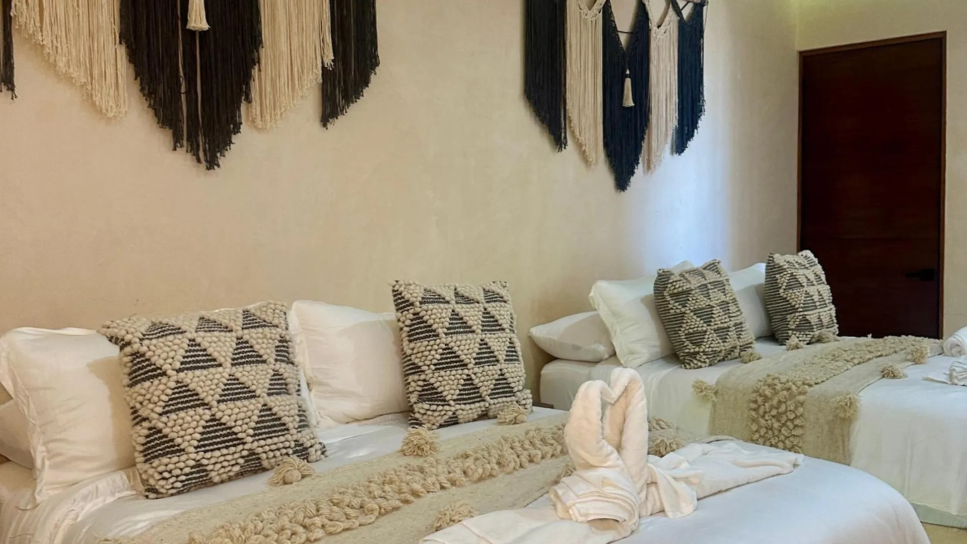 Holbox Midtown Suites Isla Holbox